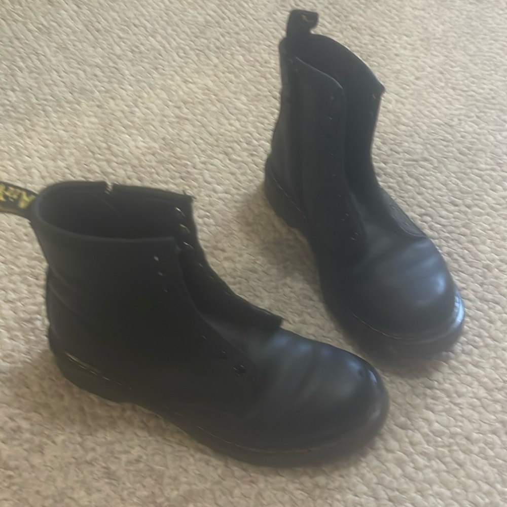 Youth Doc Martens size 3